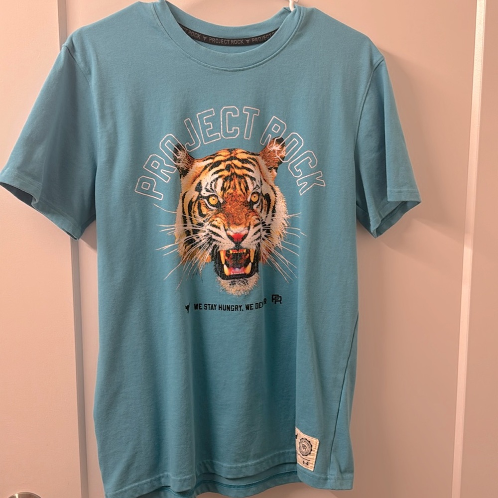 Men’s Under Armour Project Rock Champion Tiger Heavyweight Short Sleeve T-Shirt